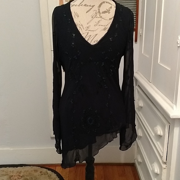 Charlotte Russe Tops - Charlotte Russe black sequinned blouse Sz L